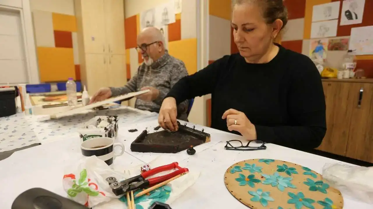 Kepez’de Sanat ve Eğitim Ücretsiz: Bu Akademinin Kapısı Herkese Açık! 4